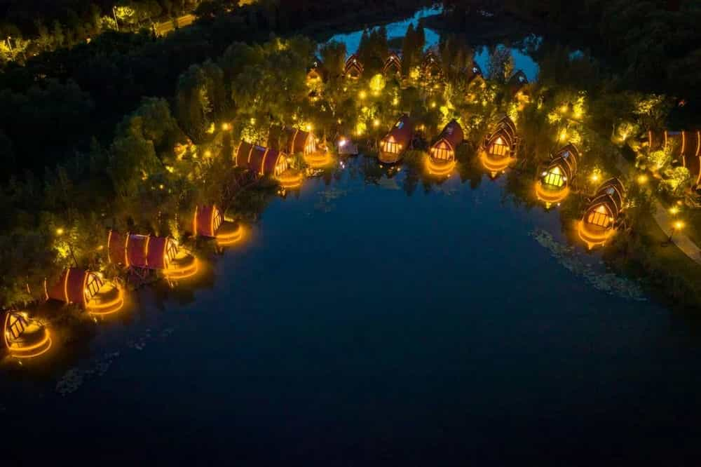 常熟红豆山庄夜景图片