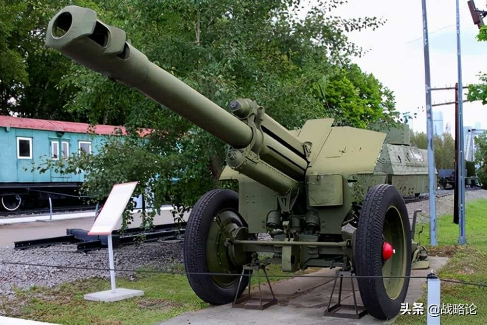 苏联2a65式152mm榴弹炮图片