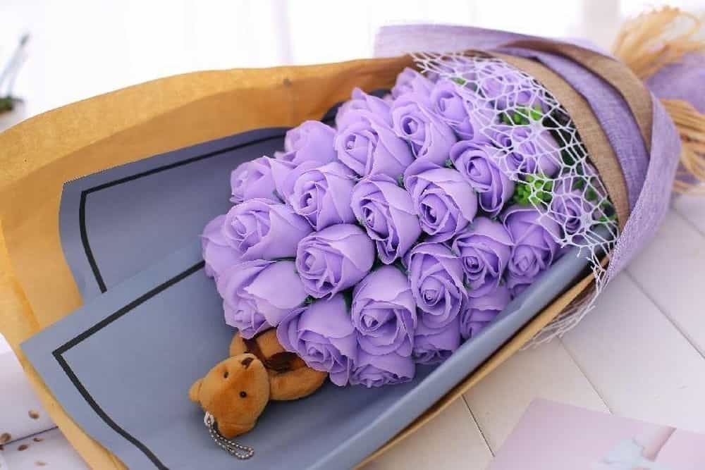 紫色玫瑰花代表什么 紫色玫瑰花代表什么意思 